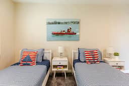 Mission Hills 3BR • Panoramic Views & Sunsets - Image 5