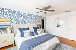 Bay Park Beauty: 4BR Retreat + Stunning Bay Views - Image 2
